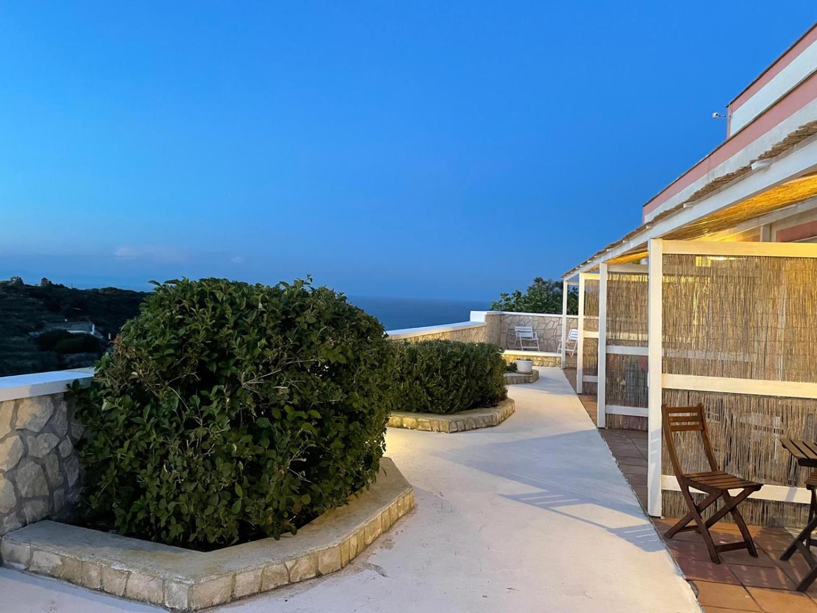 Casa Belvedere Del Core Ponza Exterior foto